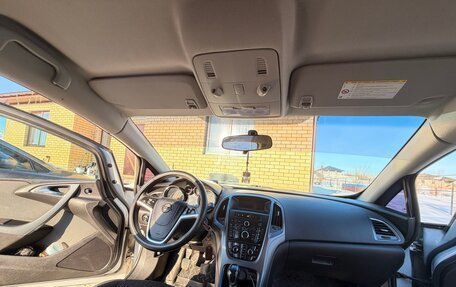 Opel Astra J, 2012 год, 650 000 рублей, 9 фотография