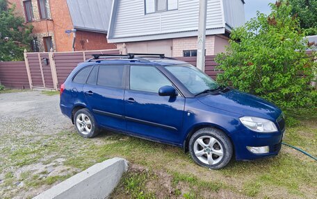 Skoda Fabia II, 2011 год, 580 000 рублей, 2 фотография
