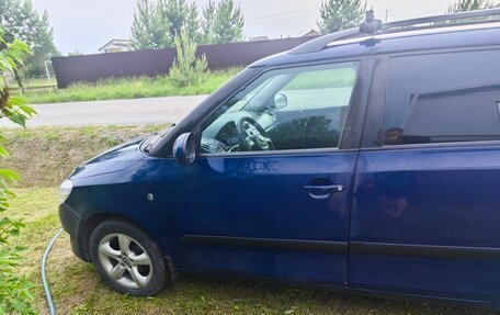 Skoda Fabia II, 2011 год, 580 000 рублей, 8 фотография