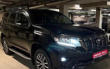 Toyota Land Cruiser Prado 150 рестайлинг 2, 2022 год, 8 850 000 рублей, 1 фотография
