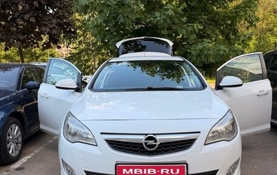 Opel Astra J, 2010 год, 550 000 рублей, 1 фотография