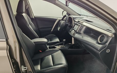Toyota RAV4, 2014 год, 1 799 000 рублей, 16 фотография