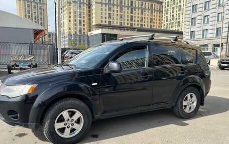 Mitsubishi Outlander III рестайлинг 3, 2008 год, 1 100 000 рублей, 2 фотография