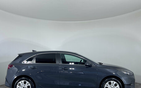 KIA cee'd III, 2022 год, 1 999 000 рублей, 2 фотография
