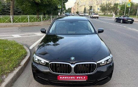 BMW 5 серия, 2021 год, 3 050 000 рублей, 2 фотография