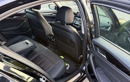 BMW 5 серия, 2021 год, 3 050 000 рублей, 10 фотография