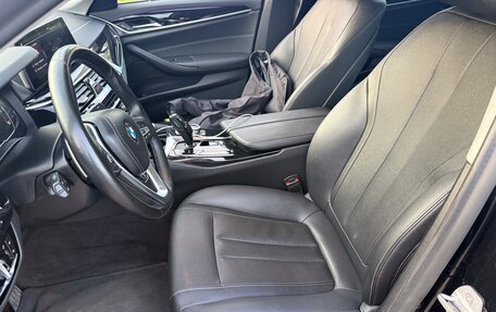 BMW 5 серия, 2021 год, 3 050 000 рублей, 11 фотография