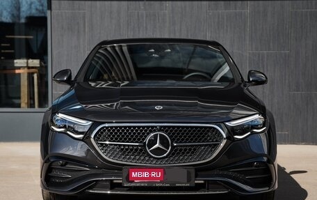 Mercedes-Benz E-Класс, 2024 год, 7 455 000 рублей, 3 фотография