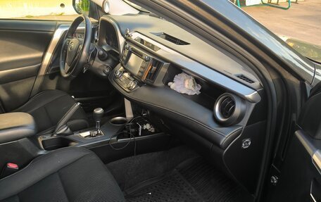 Toyota RAV4, 2014 год, 1 700 000 рублей, 10 фотография
