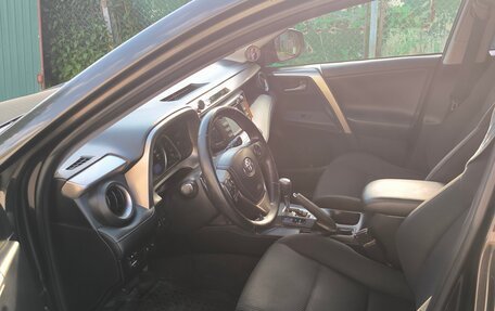 Toyota RAV4, 2014 год, 1 700 000 рублей, 8 фотография