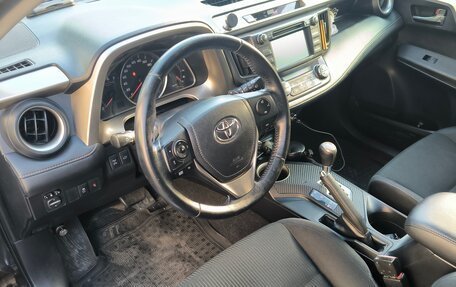 Toyota RAV4, 2014 год, 1 700 000 рублей, 9 фотография