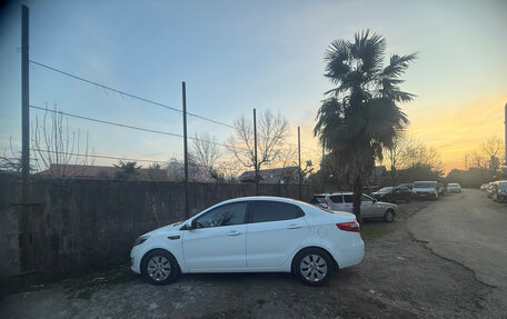 KIA Rio III рестайлинг, 2013 год, 730 000 рублей, 2 фотография