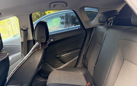 Opel Astra J, 2010 год, 550 000 рублей, 6 фотография