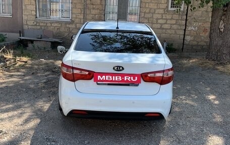 KIA Rio III рестайлинг, 2013 год, 730 000 рублей, 6 фотография