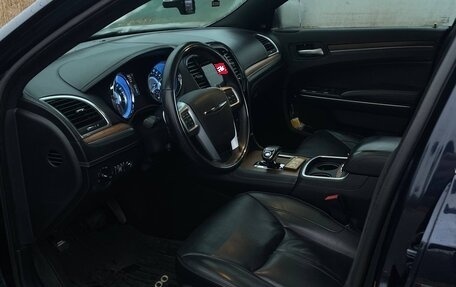 Chrysler 300C II, 2012 год, 1 650 000 рублей, 9 фотография