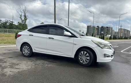 Hyundai Solaris II рестайлинг, 2015 год, 550 000 рублей, 6 фотография
