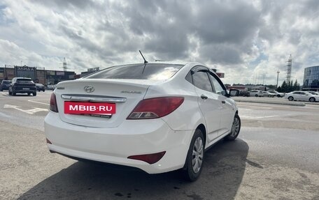 Hyundai Solaris II рестайлинг, 2015 год, 550 000 рублей, 7 фотография