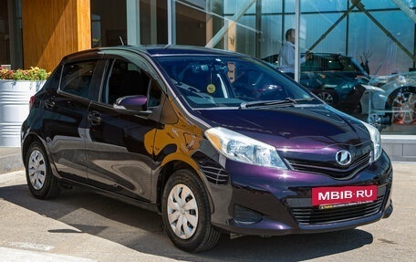 Toyota Vitz, 2013 год, 745 000 рублей, 5 фотография