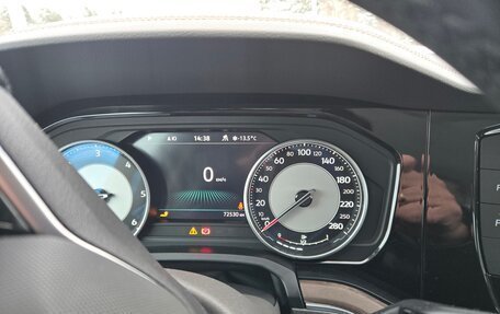 Volkswagen Touareg III, 2021 год, 5 650 000 рублей, 1 фотография