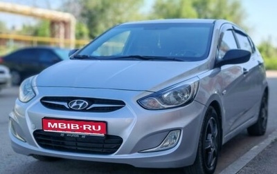 Hyundai Solaris II рестайлинг, 2012 год, 625 000 рублей, 1 фотография