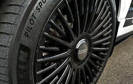 Land Rover Range Rover IV рестайлинг, 2018 год, 4 690 000 рублей, 14 фотография
