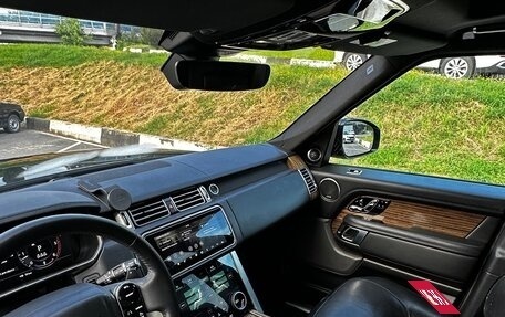 Land Rover Range Rover IV рестайлинг, 2018 год, 4 690 000 рублей, 11 фотография