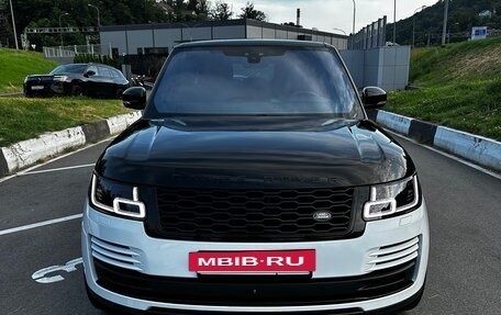 Land Rover Range Rover IV рестайлинг, 2018 год, 4 690 000 рублей, 2 фотография
