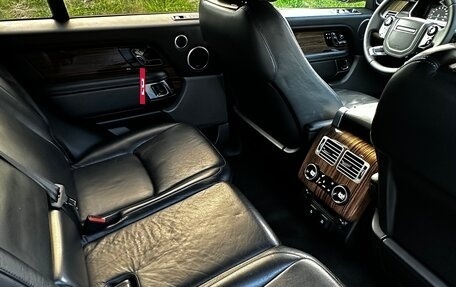 Land Rover Range Rover IV рестайлинг, 2018 год, 4 690 000 рублей, 17 фотография