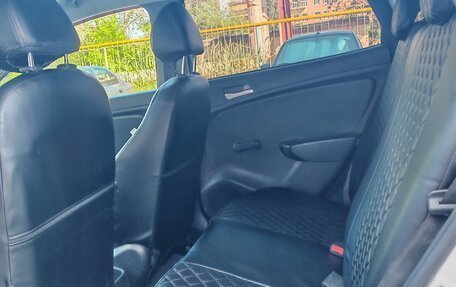 Hyundai Solaris II рестайлинг, 2012 год, 625 000 рублей, 8 фотография