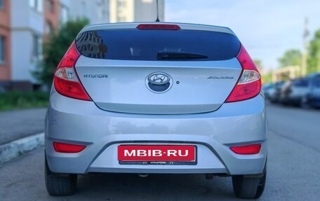 Hyundai Solaris II рестайлинг, 2012 год, 625 000 рублей, 12 фотография
