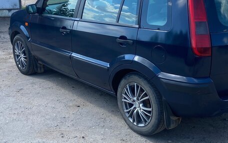 Ford Fusion I, 2002 год, 290 000 рублей, 4 фотография