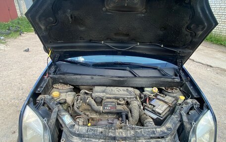 Ford Fusion I, 2002 год, 290 000 рублей, 13 фотография