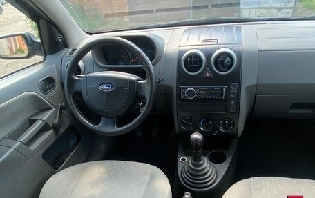Ford Fusion I, 2002 год, 290 000 рублей, 7 фотография