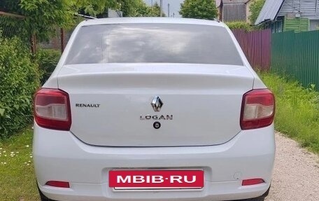 Renault Logan II, 2016 год, 350 000 рублей, 4 фотография