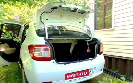 Renault Logan II, 2016 год, 350 000 рублей, 6 фотография