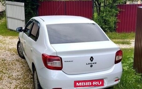 Renault Logan II, 2016 год, 350 000 рублей, 3 фотография