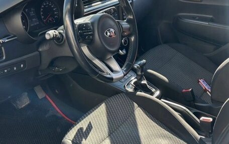 KIA Rio IV, 2018 год, 1 750 000 рублей, 6 фотография