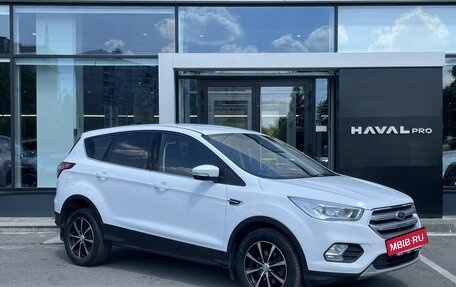Ford Kuga III, 2019 год, 1 749 000 рублей, 3 фотография