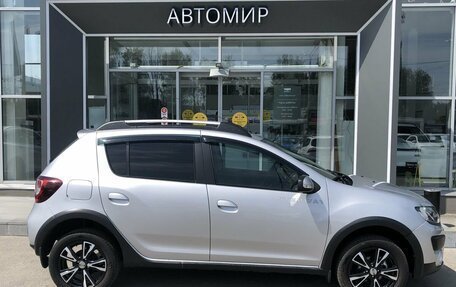 Renault Sandero II рестайлинг, 2017 год, 998 500 рублей, 4 фотография