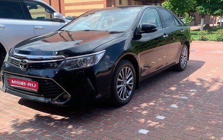 Toyota Camry, 2016 год, 2 490 000 рублей, 1 фотография