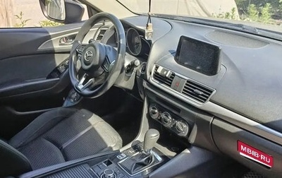 Mazda 3, 2017 год, 1 670 000 рублей, 1 фотография
