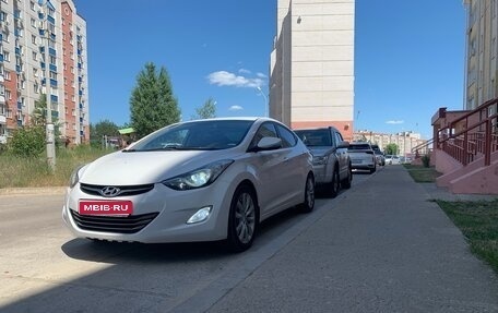 Hyundai Elantra V, 2013 год, 1 143 000 рублей, 1 фотография