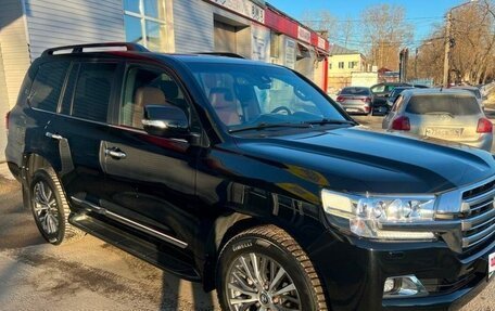 Toyota Land Cruiser 200, 2018 год, 6 500 000 рублей, 2 фотография