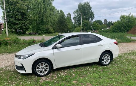 Toyota Corolla, 2018 год, 1 515 000 рублей, 7 фотография