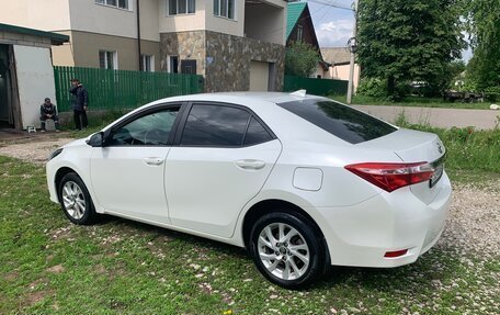 Toyota Corolla, 2018 год, 1 515 000 рублей, 2 фотография