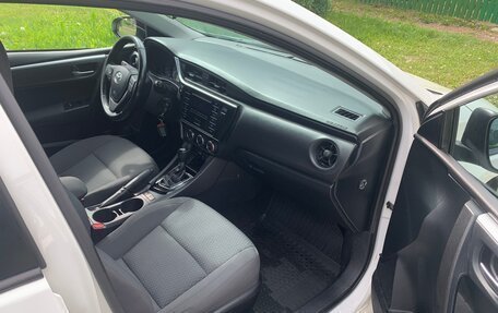 Toyota Corolla, 2018 год, 1 515 000 рублей, 10 фотография