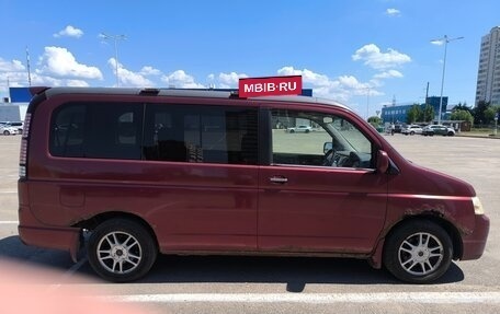 Honda Stepwgn II рестайлинг, 2003 год, 210 000 рублей, 4 фотография