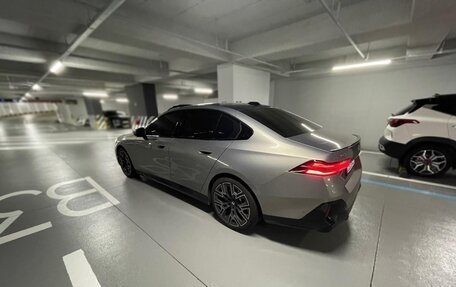 BMW 5 серия, 2025 год, 6 230 000 рублей, 3 фотография