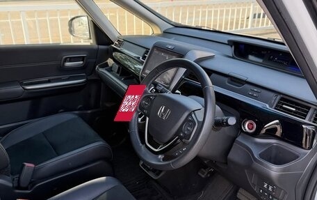 Honda Freed II, 2022 год, 1 425 000 рублей, 5 фотография