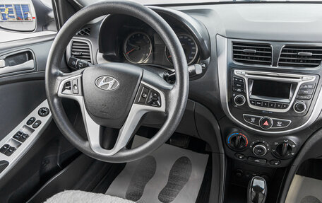 Hyundai Solaris II рестайлинг, 2016 год, 1 199 000 рублей, 17 фотография